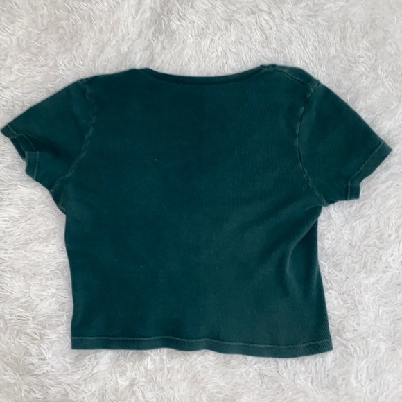 Brandt Melville top - Picture 2 of 2